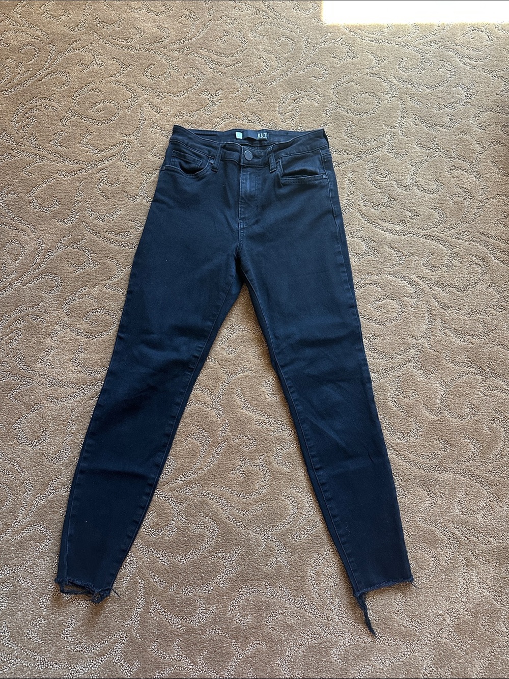 Women’s Black Skinny Jeans by Kut from the Kloth